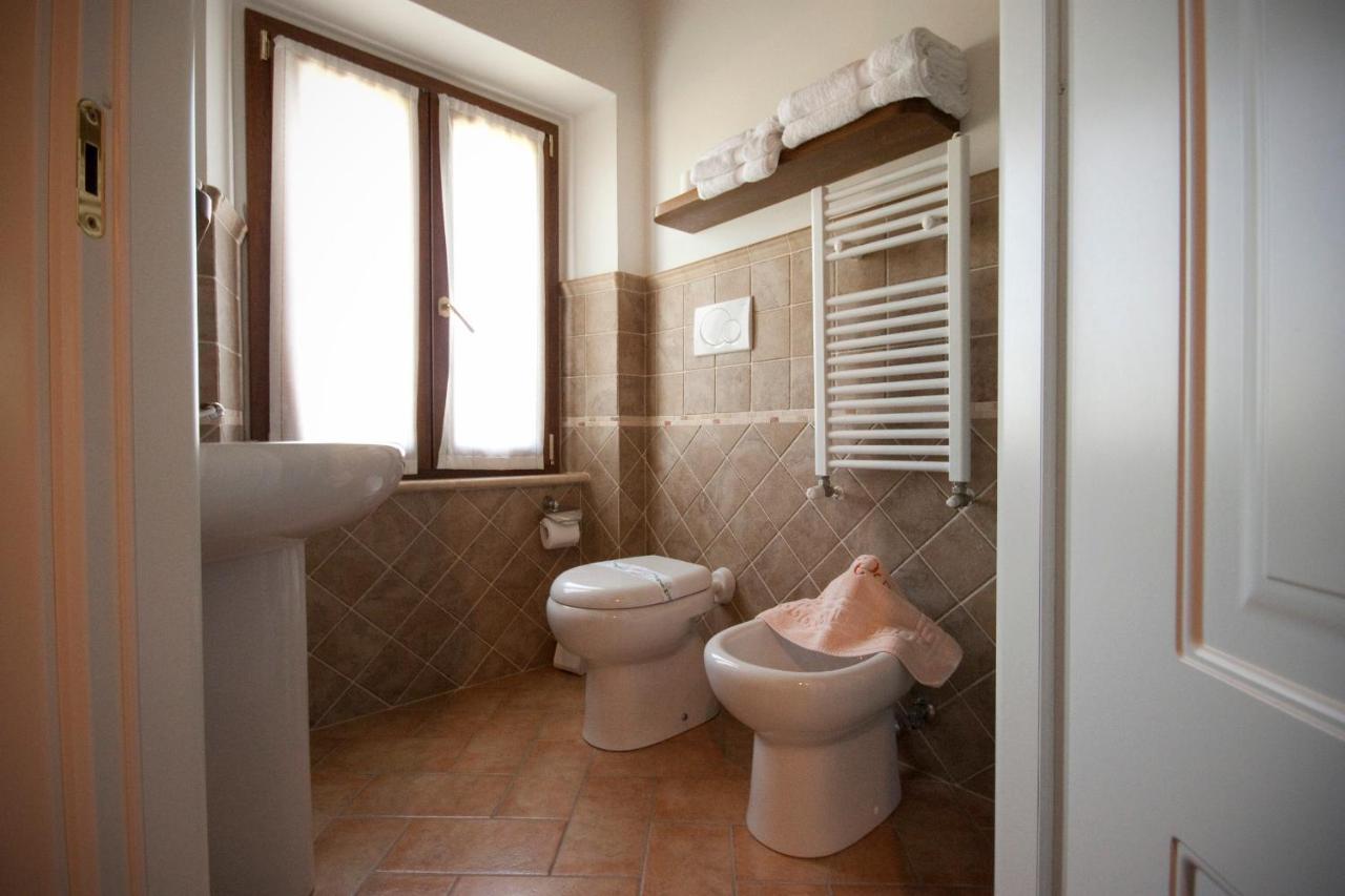 Agriturismo Vecchio Gelso Ortezzano Екстериор снимка