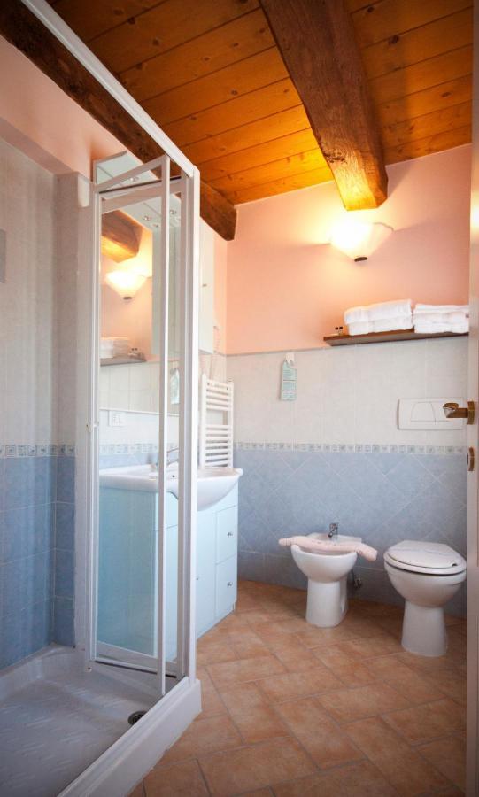 Agriturismo Vecchio Gelso Ortezzano Екстериор снимка