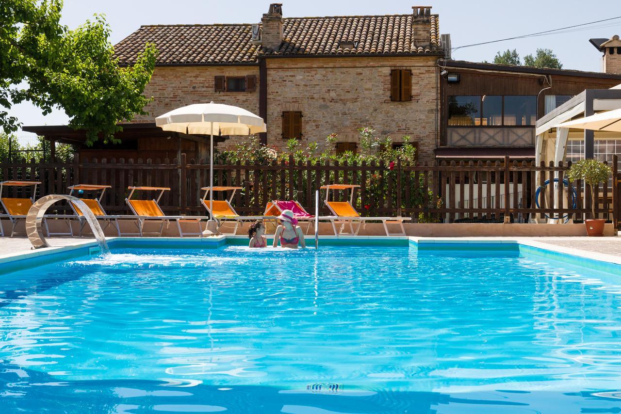 Agriturismo Vecchio Gelso Ortezzano Екстериор снимка