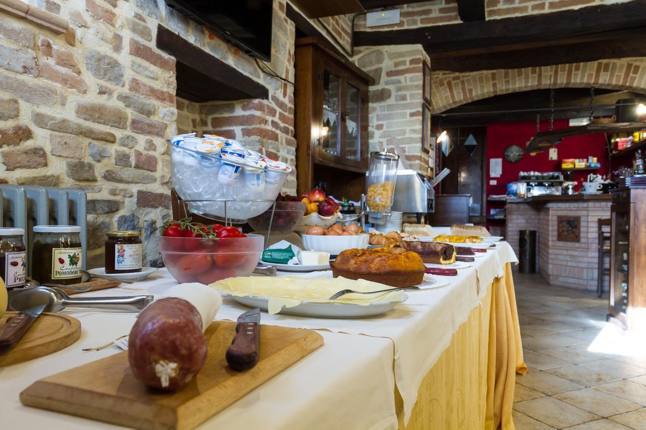 Agriturismo Vecchio Gelso Ortezzano Екстериор снимка