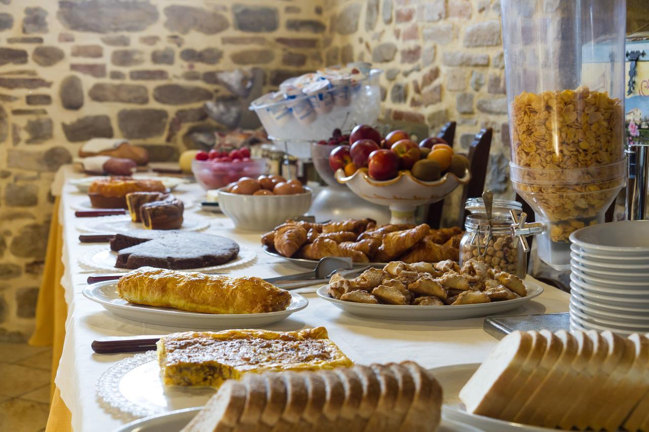 Agriturismo Vecchio Gelso Ortezzano Екстериор снимка
